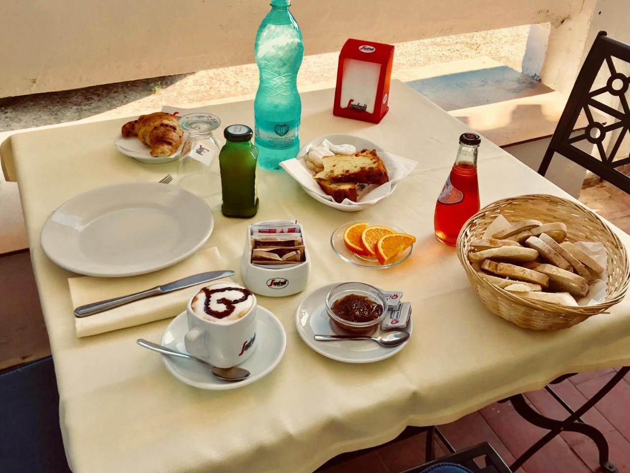 Hotel Su Meriagu كابيتانا المظهر الخارجي الصورة